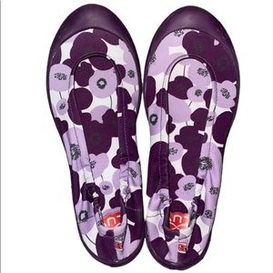 Luv Footwear Dream Flat Dark Purple Poppy Women’s Size 6